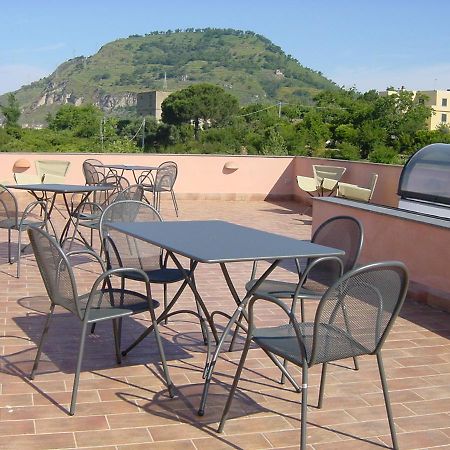 Flegrea House Aparthotel Pozzuoli Kültér fotó