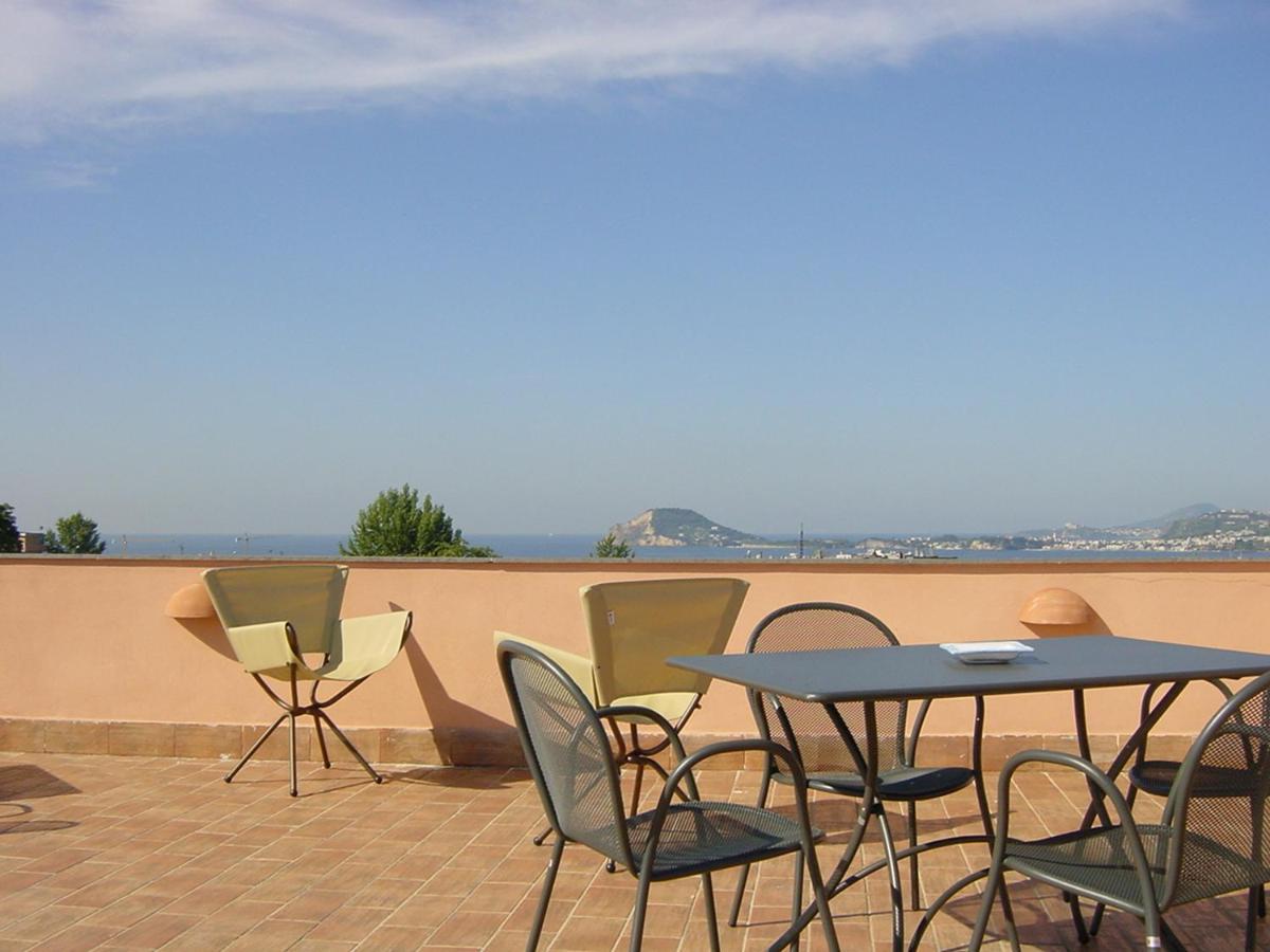 Flegrea House Aparthotel Pozzuoli Kültér fotó