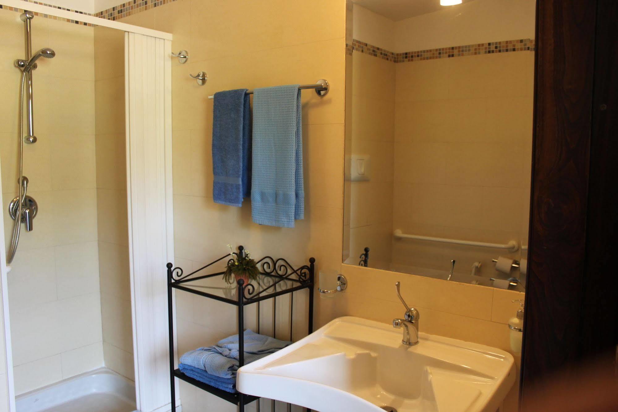 Flegrea House Aparthotel Pozzuoli Kültér fotó