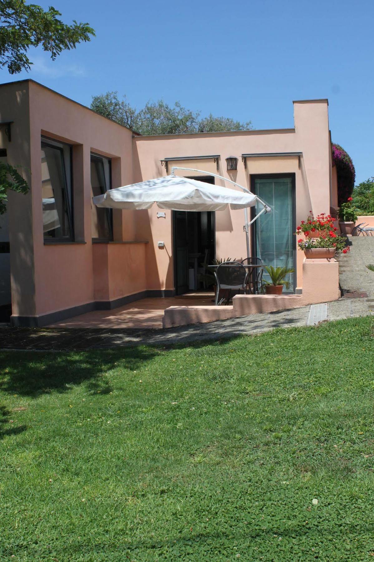 Flegrea House Aparthotel Pozzuoli Kültér fotó