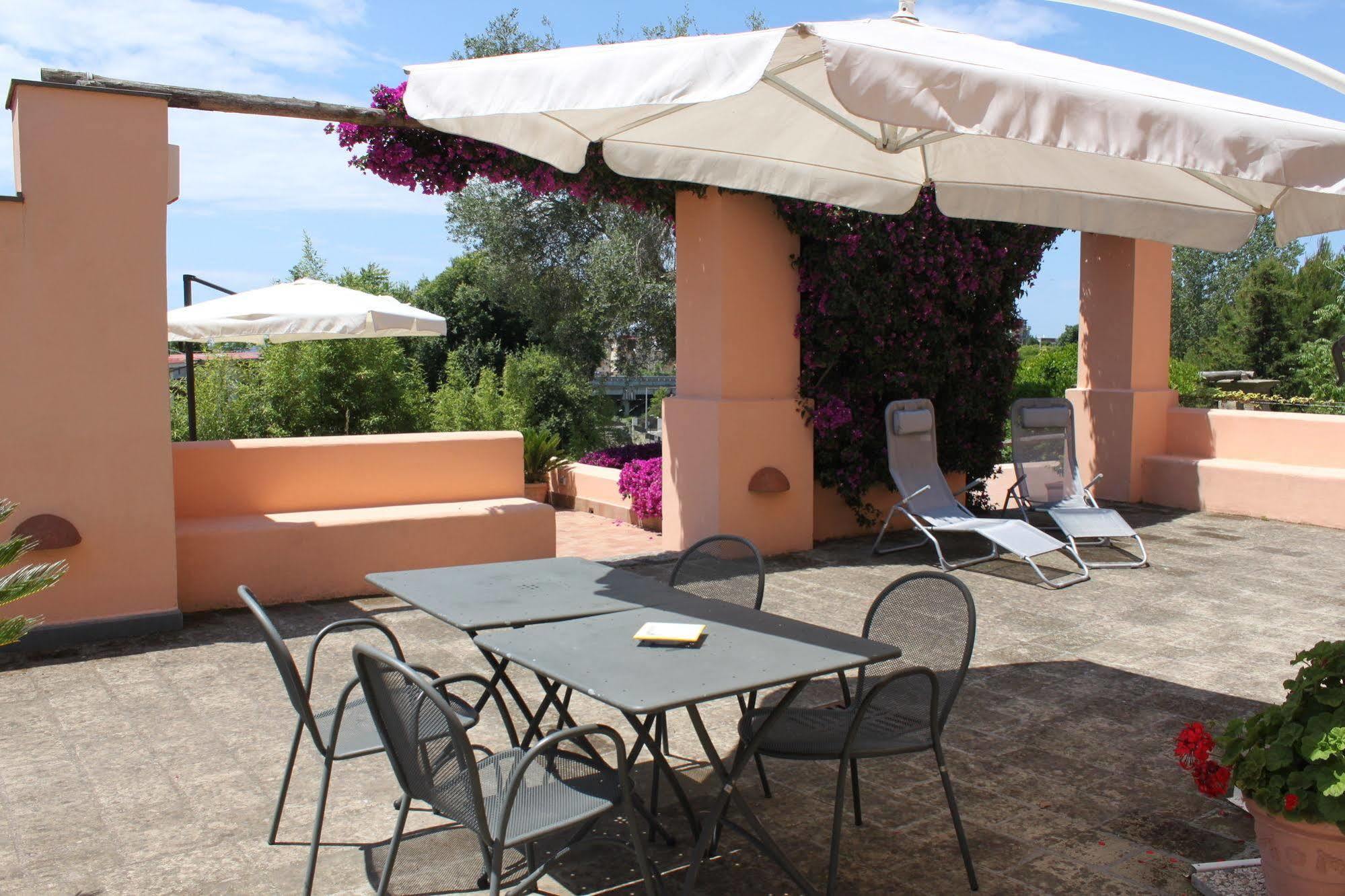 Flegrea House Aparthotel Pozzuoli Kültér fotó